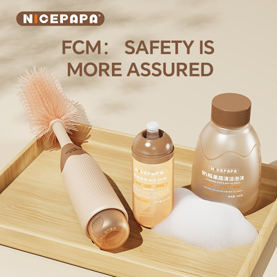 2-In-1 Pembersih Penyimpanan Tiga-Piece Silikon Botol Sikat Puting Sikat Sikat Anak Lain Perlengkapan Bayi Set Aksesoris Bayi
